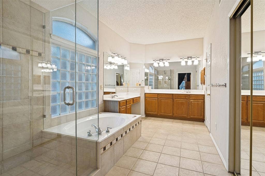 5005 Harborview Boulevard, Rowlett, TX 75088 5005 Harborview Boulevard, Rowlett, TX 75088
