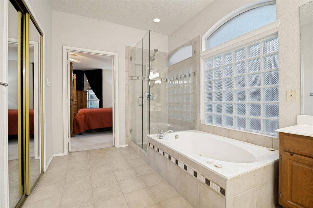 5005 Harborview Boulevard, Rowlett, TX 75088 5005 Harborview Boulevard, Rowlett, TX 75088