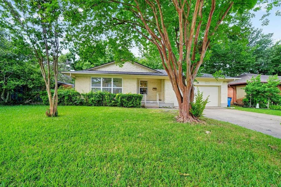 Property photo for 2632 Materhorn Drive, Dallas, TX