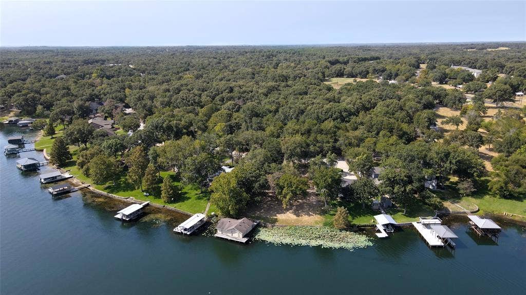 5449 Impala Point Drive, Athens, TX 75752 5449 Impala Point Drive, Athens, TX 75752