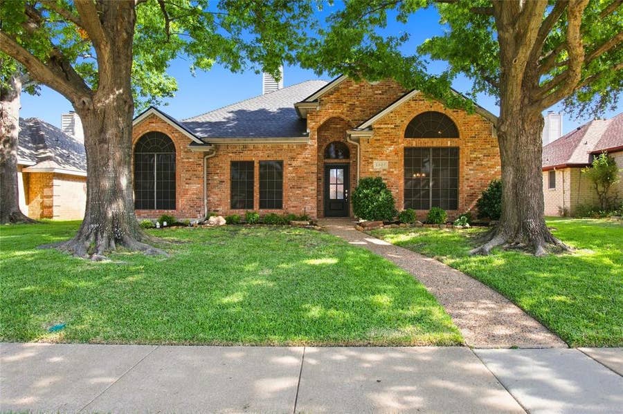Property photo for 1520 Schooner Bay Drive, Wylie, TX