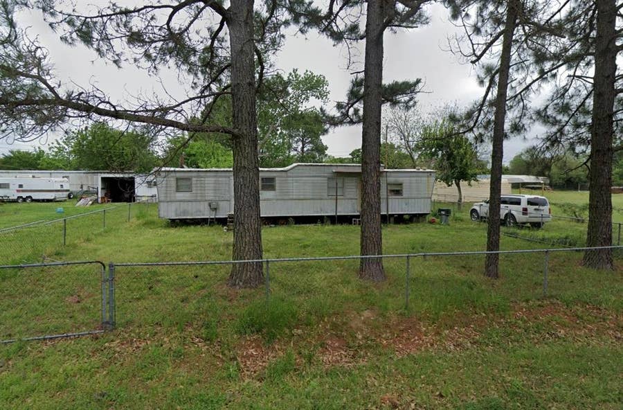 Property photo for 405 Sunset Drive, Tool, TX