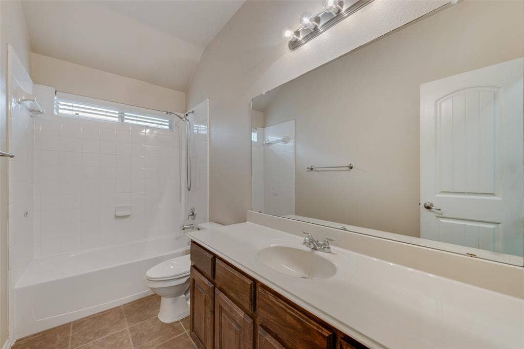 1077 Hampton Bay Drive, Rockwall, TX 75087 1077 Hampton Bay Drive, Rockwall, TX 75087