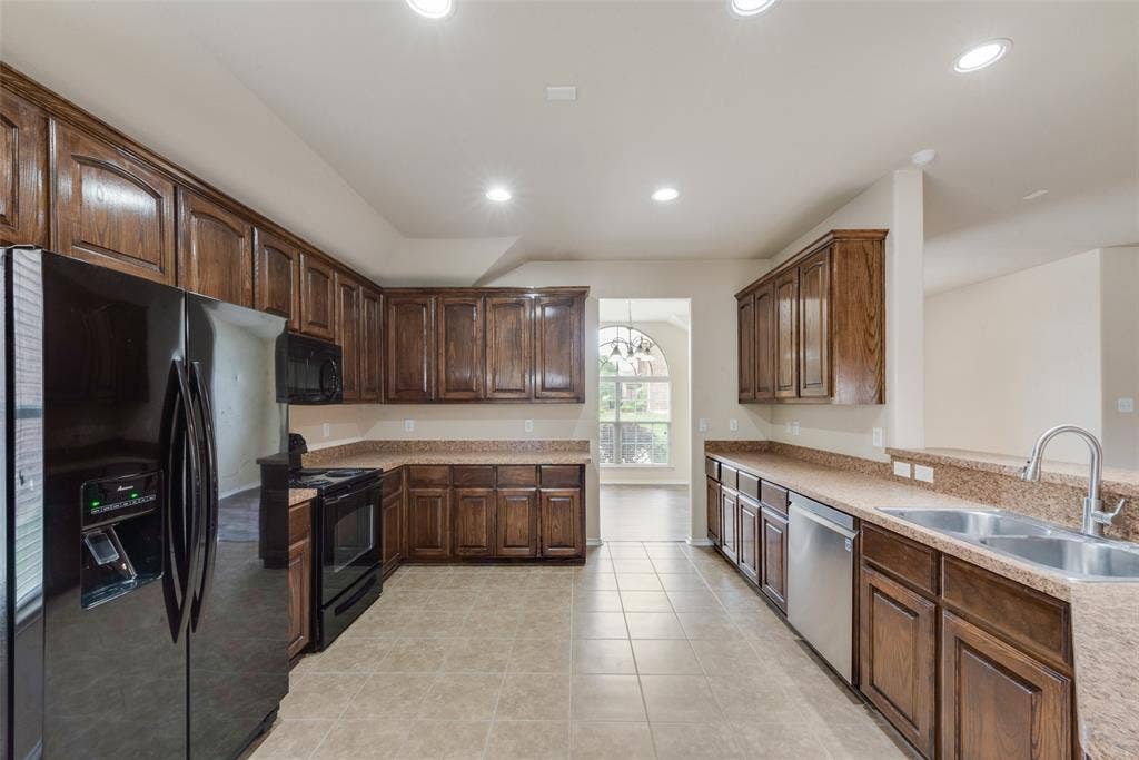 1077 Hampton Bay Drive, Rockwall, TX 75087 1077 Hampton Bay Drive, Rockwall, TX 75087