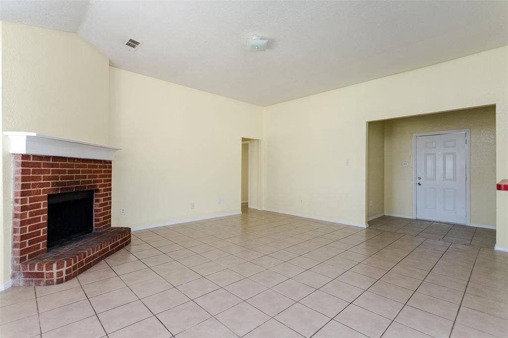 1015 Balkan Drive, Lancaster, TX 75134 1015 Balkan Drive, Lancaster, TX 75134