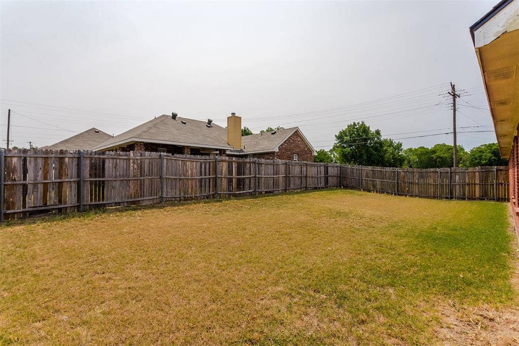 1015 Balkan Drive, Lancaster, TX 75134 1015 Balkan Drive, Lancaster, TX 75134
