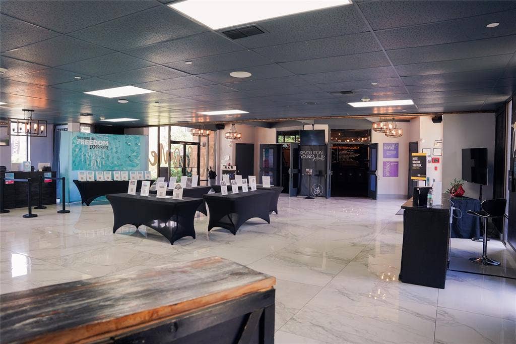 2705 Virginia Parkway, McKinney, TX 75071 Reception Area