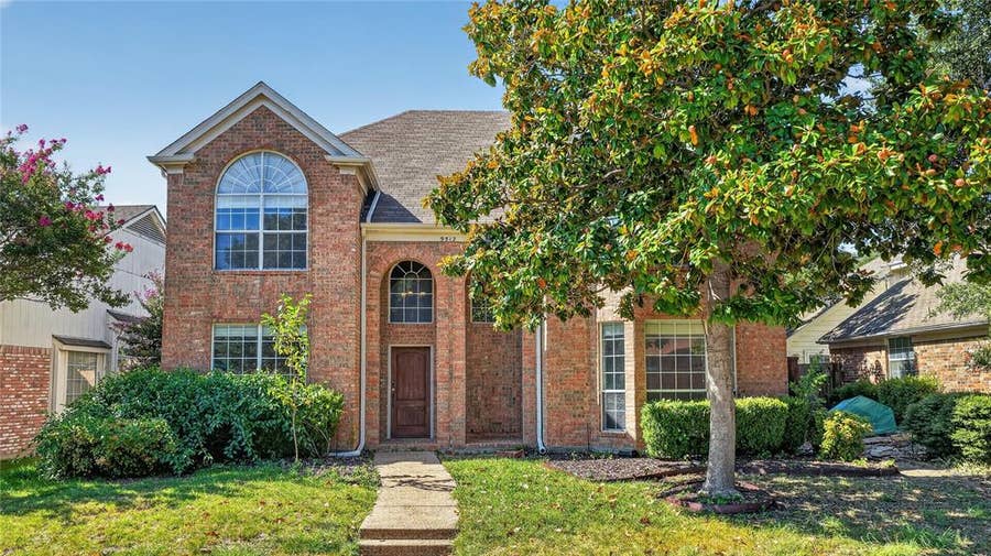 Property photo for 9512 Preston Vineyard Drive, Frisco, TX