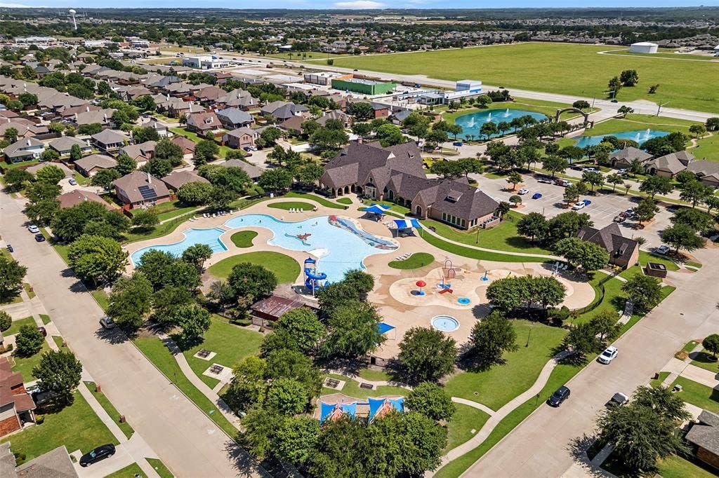 821 Austin Lane, Lavon, TX 75166 821 Austin Lane, Lavon, TX 75166