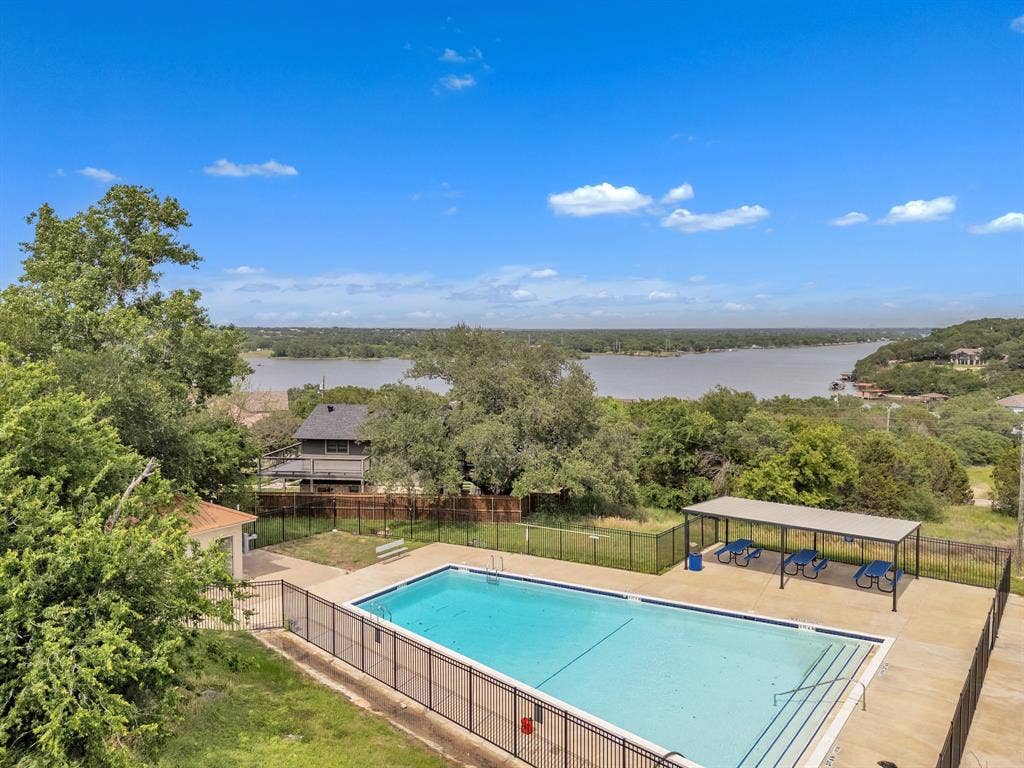 5714 Barkridge Drive, Granbury, TX 76048 5714 Barkridge Drive, Granbury, TX 76048