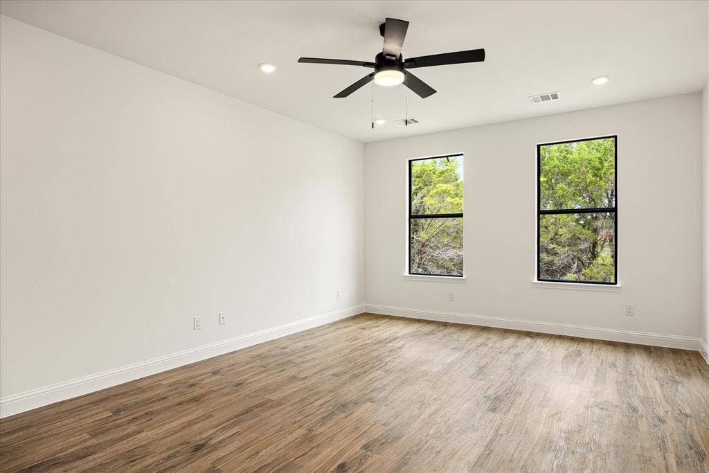 5714 Barkridge Drive, Granbury, TX 76048 5714 Barkridge Drive, Granbury, TX 76048