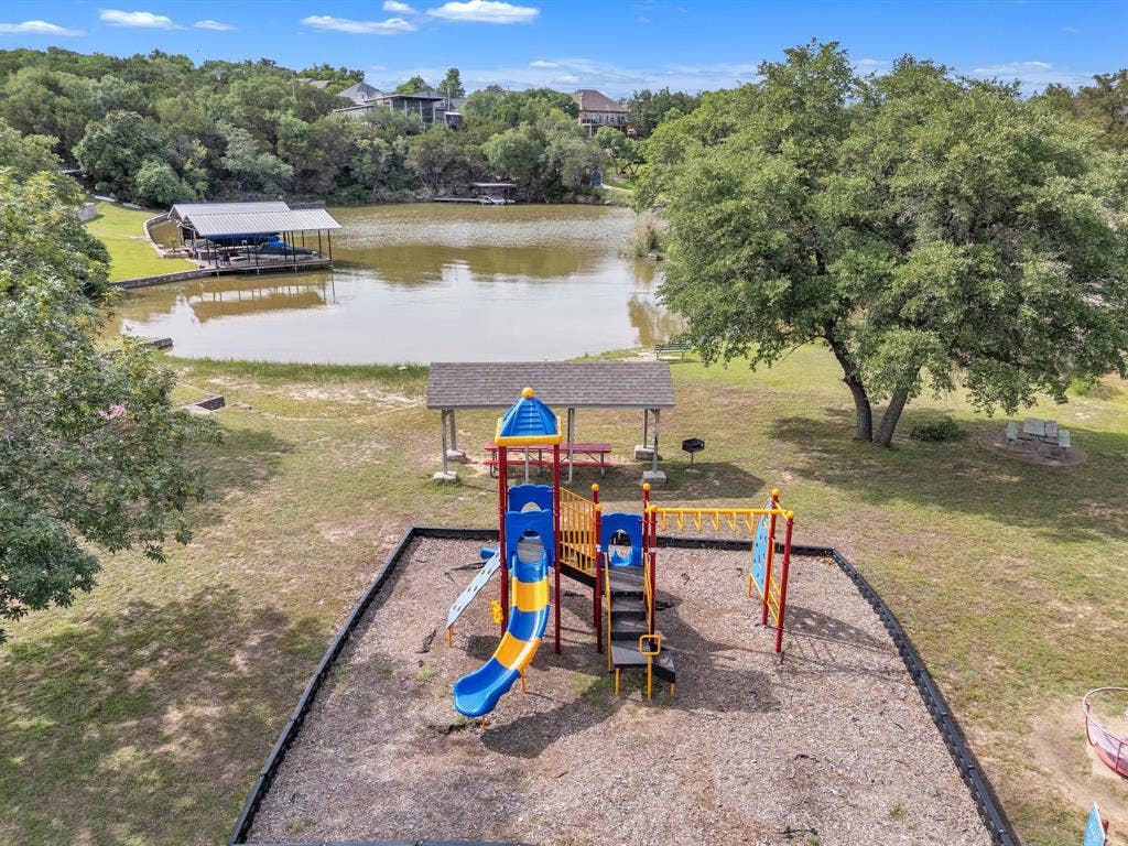 5714 Barkridge Drive, Granbury, TX 76048 5714 Barkridge Drive, Granbury, TX 76048