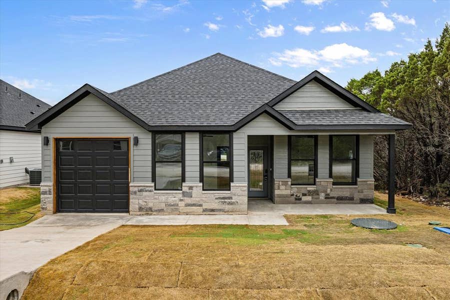 Property photo for 5714 Barkridge Drive, Granbury, TX