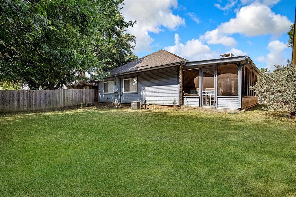3507 Hudson Drive, Arlington, TX 76015