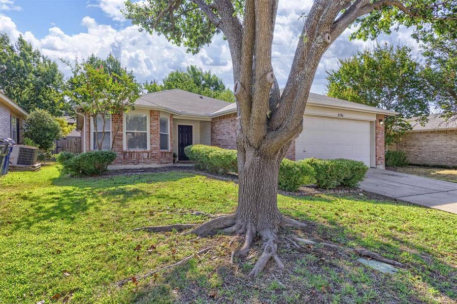 Property photo for 2506 Buckskin Drive, McKinney, TX