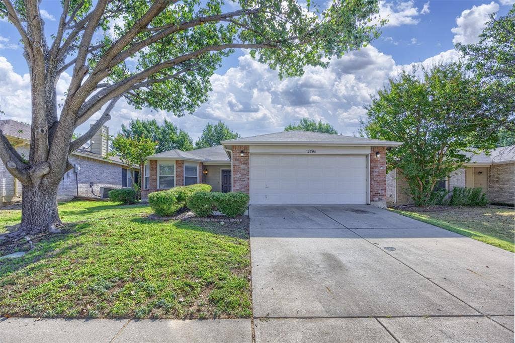 2506 Buckskin Drive, McKinney, TX 75071 2506 Buckskin Drive, McKinney, TX 75071