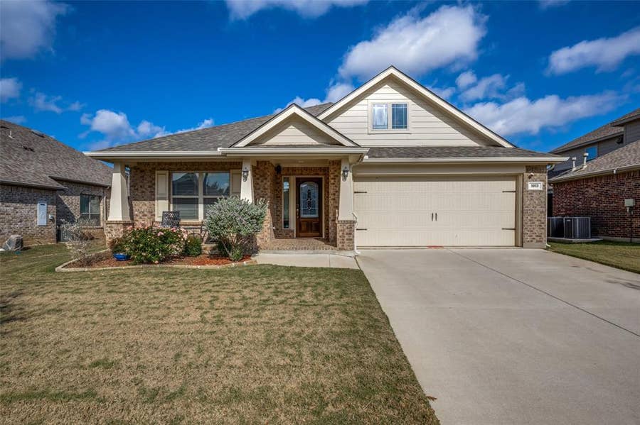 Property photo for 1913 Pavilion Lane, Denton, TX