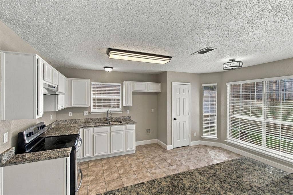 1107 Chancellorsville Parkway, Grand Prairie, TX 75052 1107 Chancellorsville Parkway, Grand Prairie, TX 75052
