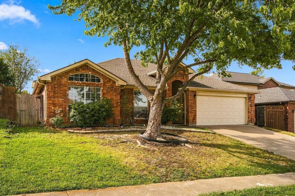 1107 Chancellorsville Parkway, Grand Prairie, TX 75052 1107 Chancellorsville Parkway, Grand Prairie, TX 75052