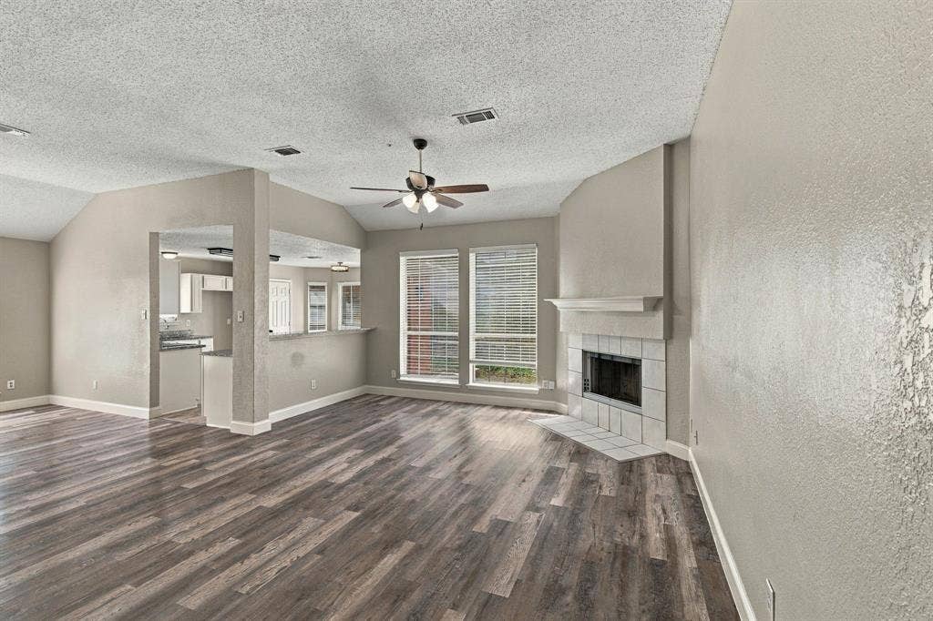 1107 Chancellorsville Parkway, Grand Prairie, TX 75052 1107 Chancellorsville Parkway, Grand Prairie, TX 75052