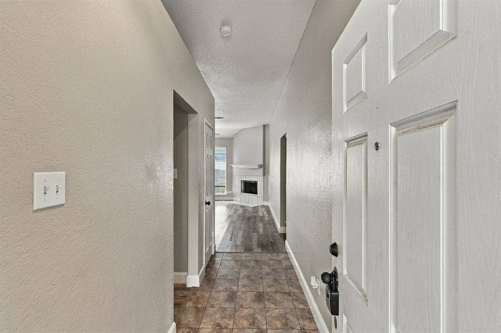1107 Chancellorsville Parkway, Grand Prairie, TX 75052 1107 Chancellorsville Parkway, Grand Prairie, TX 75052