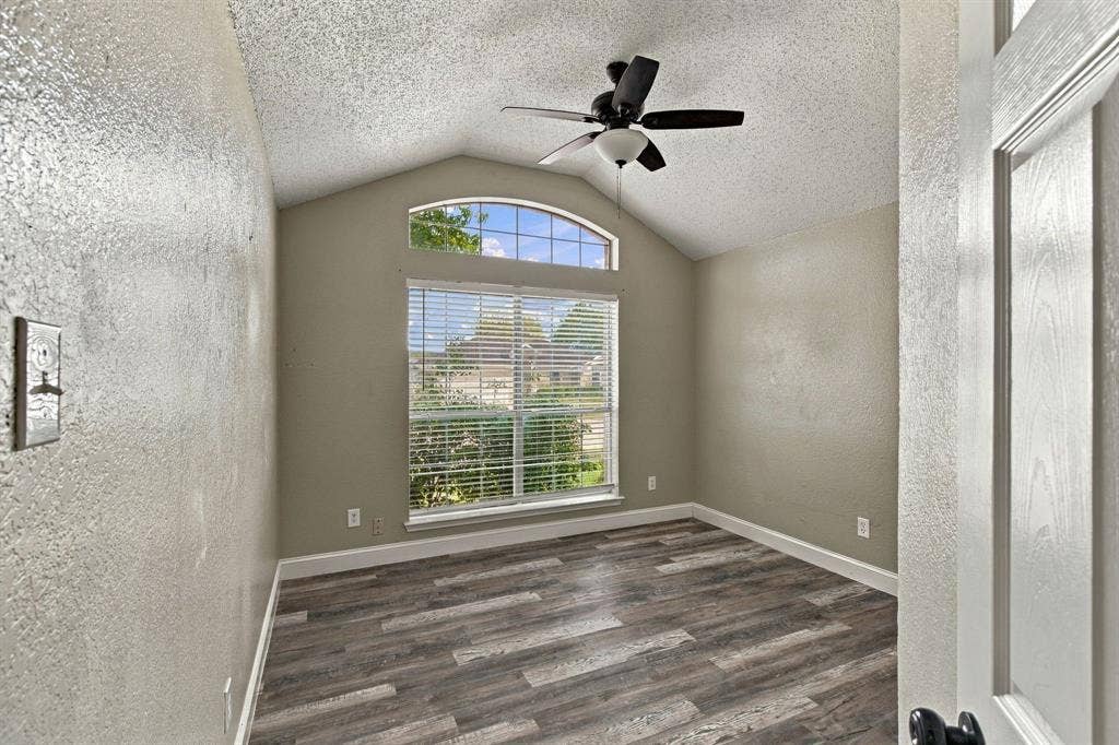 1107 Chancellorsville Parkway, Grand Prairie, TX 75052 1107 Chancellorsville Parkway, Grand Prairie, TX 75052