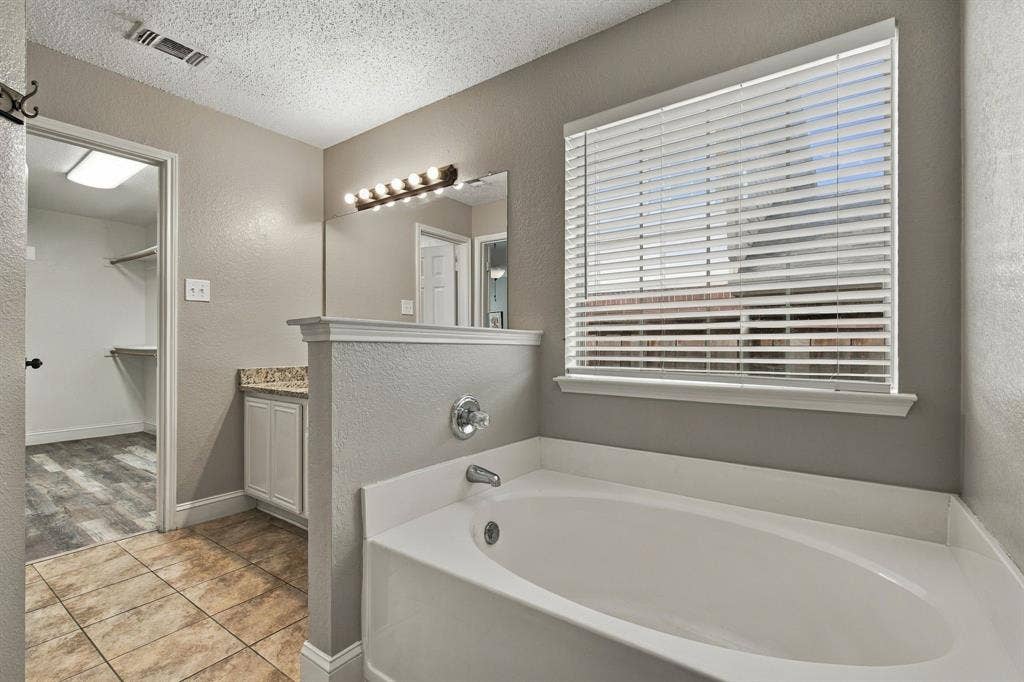 1107 Chancellorsville Parkway, Grand Prairie, TX 75052 1107 Chancellorsville Parkway, Grand Prairie, TX 75052