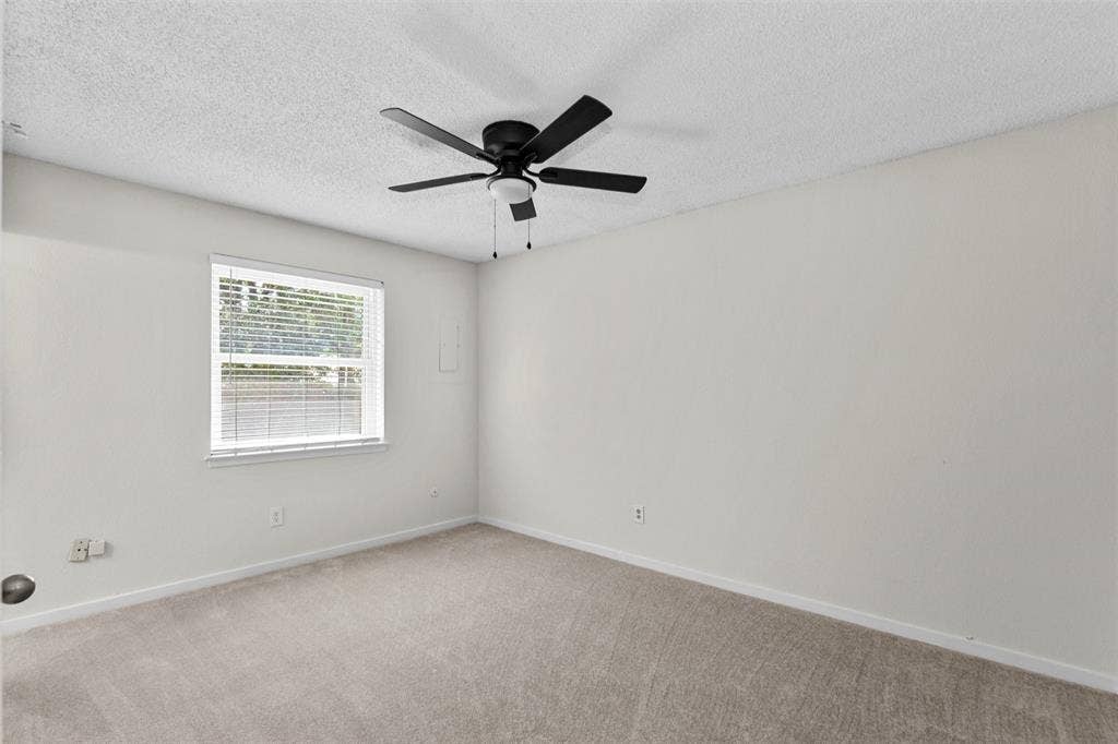 5001 Darrow Lane, Arlington, TX 76017 5001 Darrow Lane, Arlington, TX 76017