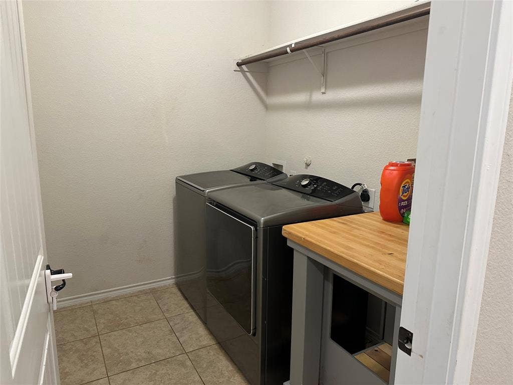 1236 Scott Drive, Weatherford, TX 76087 1236 Scott Drive, Weatherford, TX 76087