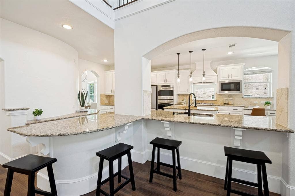 10432 Bartlett Drive, Frisco, TX 75035 10432 Bartlett Drive, Frisco, TX 75035