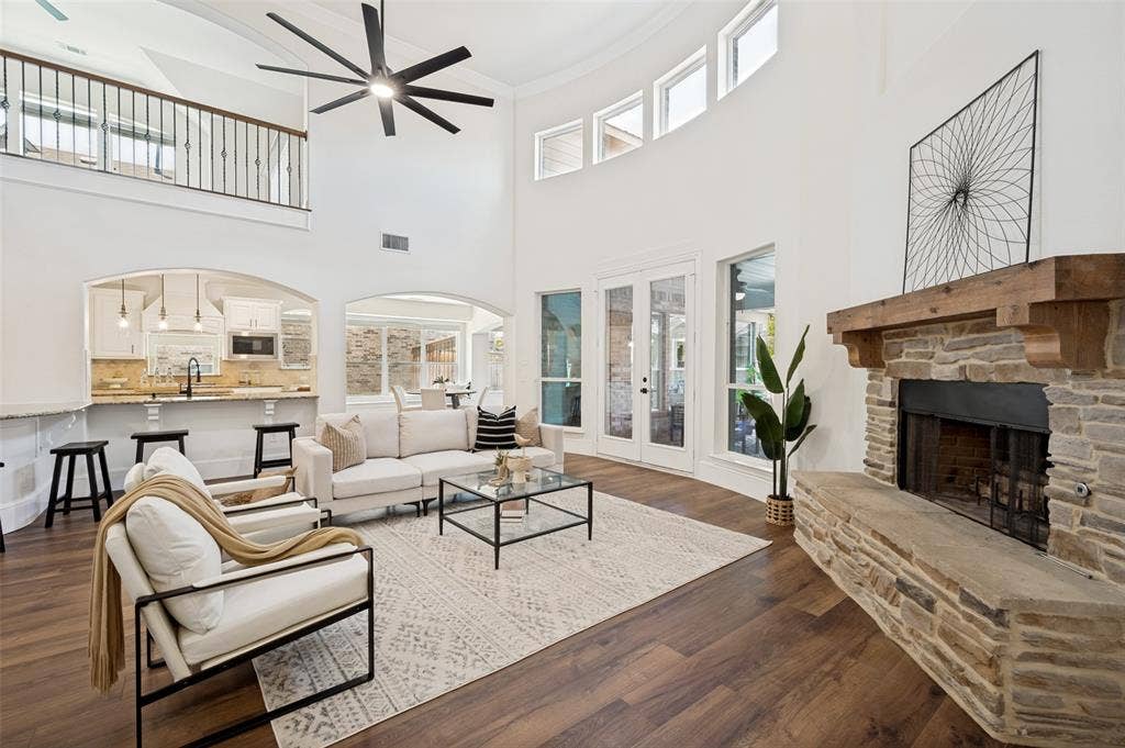 10432 Bartlett Drive, Frisco, TX 75035 10432 Bartlett Drive, Frisco, TX 75035