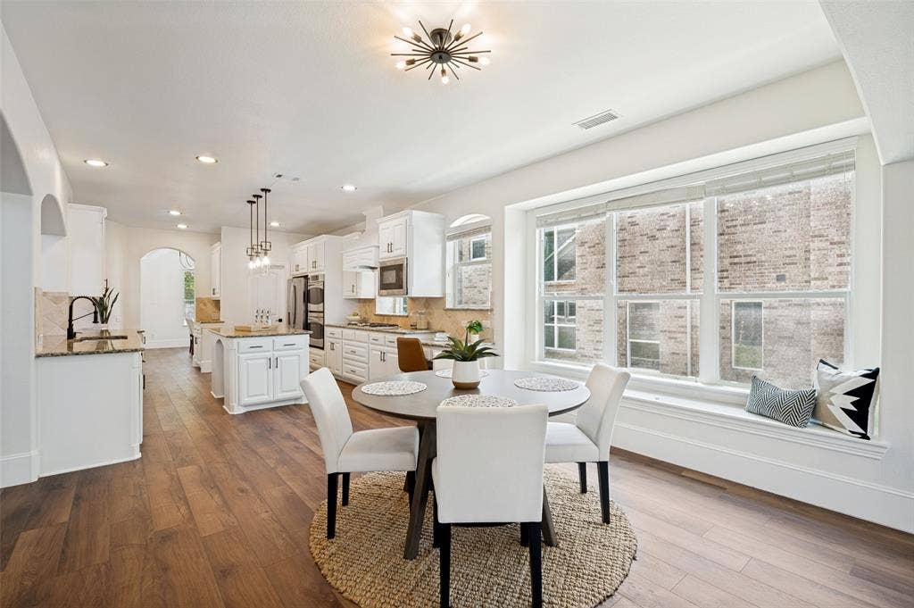 10432 Bartlett Drive, Frisco, TX 75035 10432 Bartlett Drive, Frisco, TX 75035