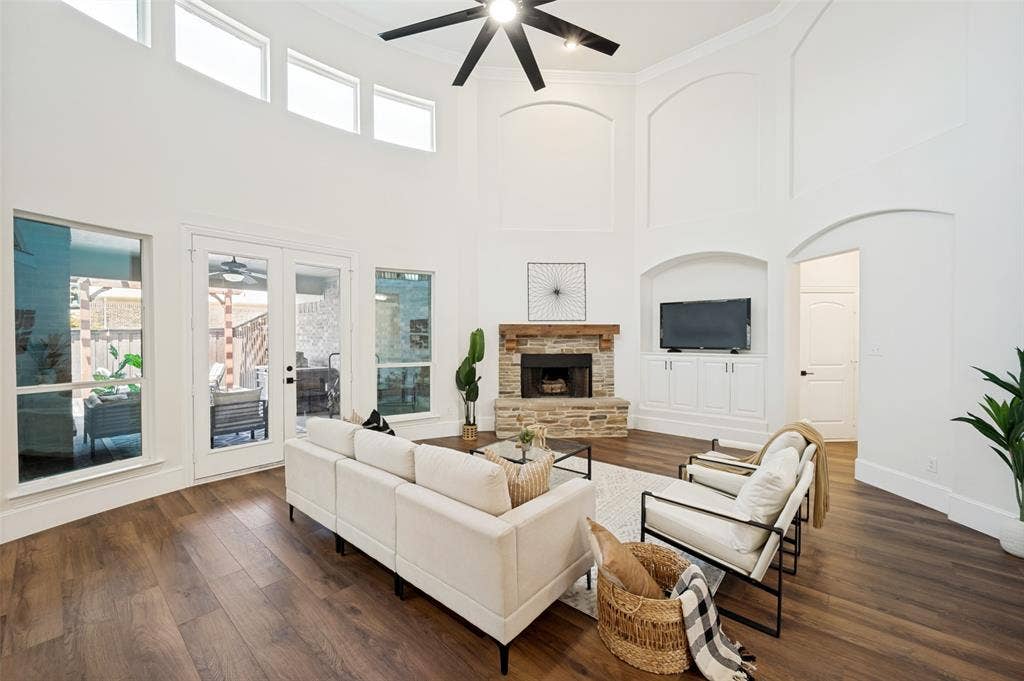10432 Bartlett Drive, Frisco, TX 75035 10432 Bartlett Drive, Frisco, TX 75035