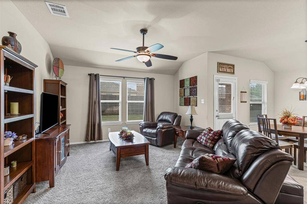 1104 Ruby Court, Princeton, TX 75407 1104 Ruby Court, Princeton, TX 75407