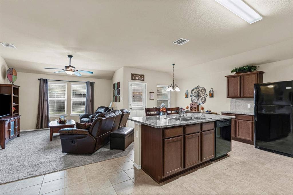 1104 Ruby Court, Princeton, TX 75407 1104 Ruby Court, Princeton, TX 75407