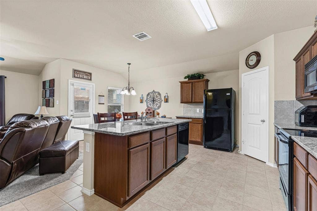 1104 Ruby Court, Princeton, TX 75407 1104 Ruby Court, Princeton, TX 75407