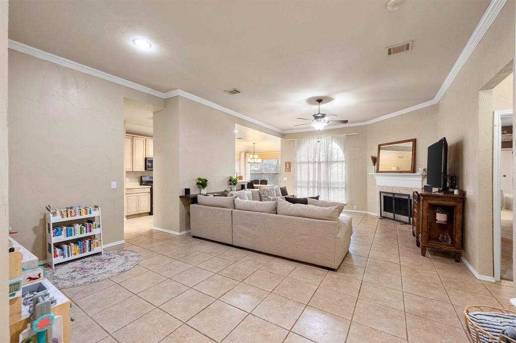 4412 Jessica Street, Fort Worth, TX 76244 4412 Jessica Street, Fort Worth, TX 76244