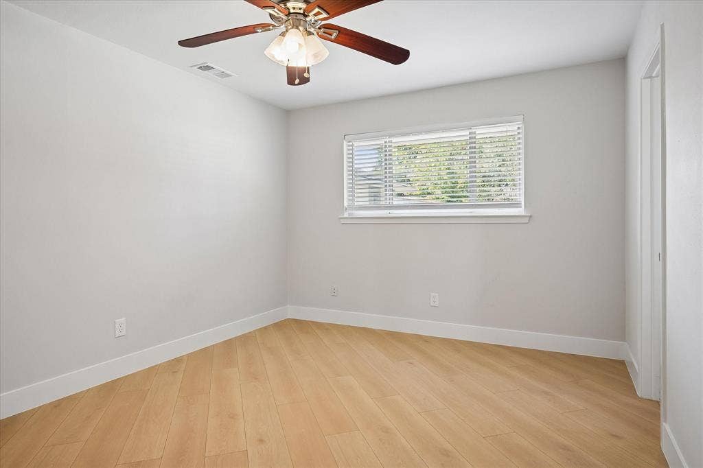 3237 Timberview Road, Dallas, TX 75229 3237 Timberview Road, Dallas, TX 75229