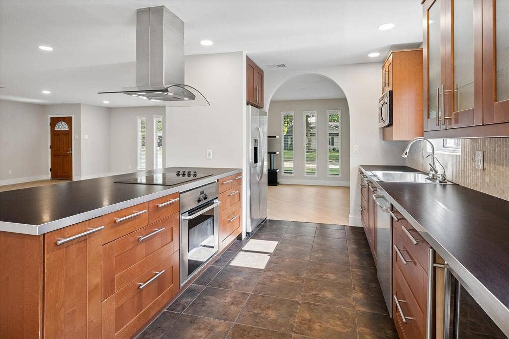 3237 Timberview Road, Dallas, TX 75229 3237 Timberview Road, Dallas, TX 75229