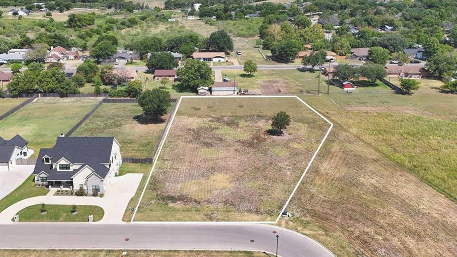 Property photo for 116 Big Catch Lane, Robinson, TX