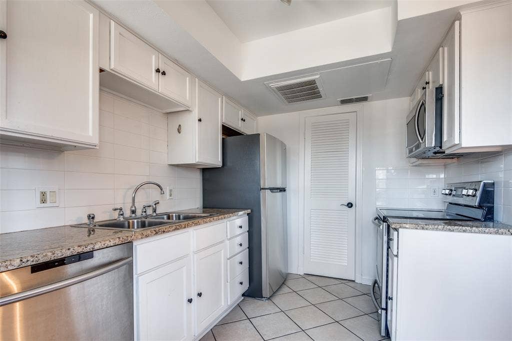 6465 Bordeaux Avenue, Dallas, TX 75209 6465 Bordeaux Avenue, Dallas, TX 75209