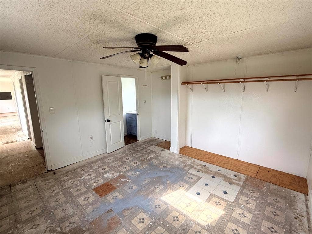 4361 Miller Road, Midlothian, TX 76065