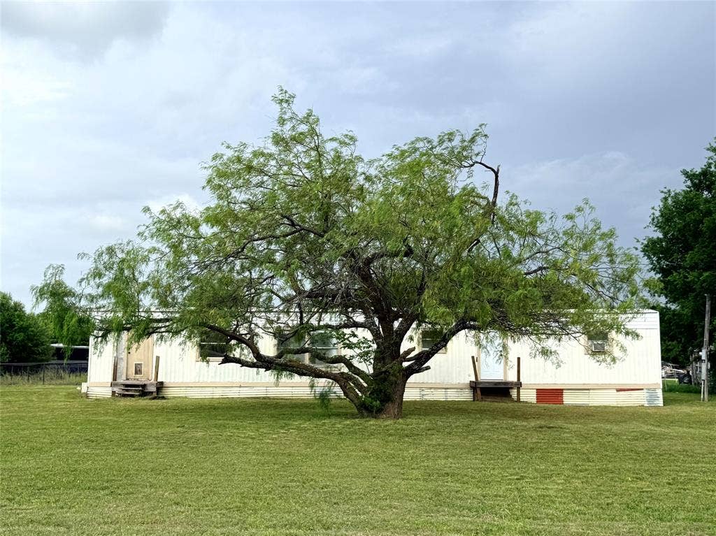 4361 Miller Road, Midlothian, TX 76065