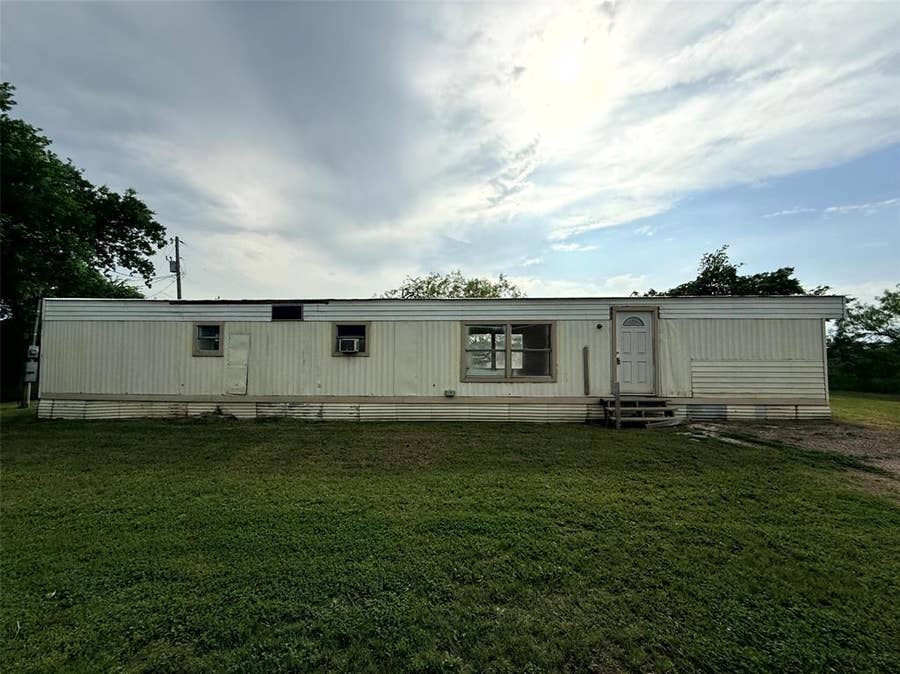 Property photo for 4361 Miller Road, Midlothian, TX