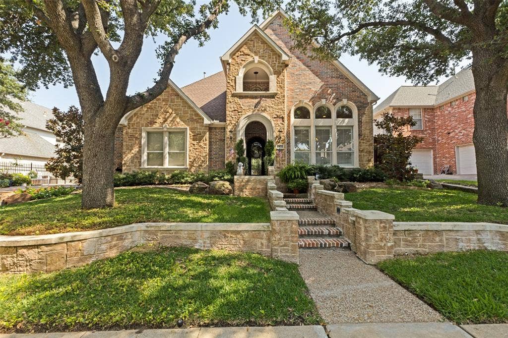 6433 Brandon Court, Plano, TX 75093 6433 Brandon Court, Plano, TX 75093