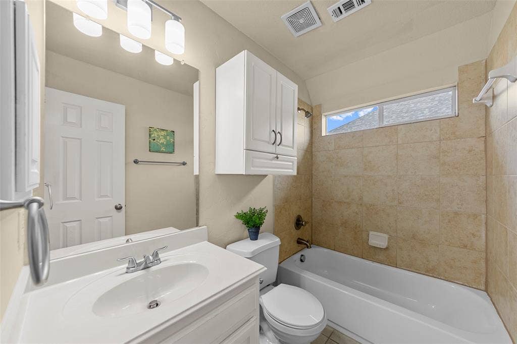 1610 Humbolt Drive, Allen, TX 75002 1610 Humbolt Drive, Allen, TX 75002