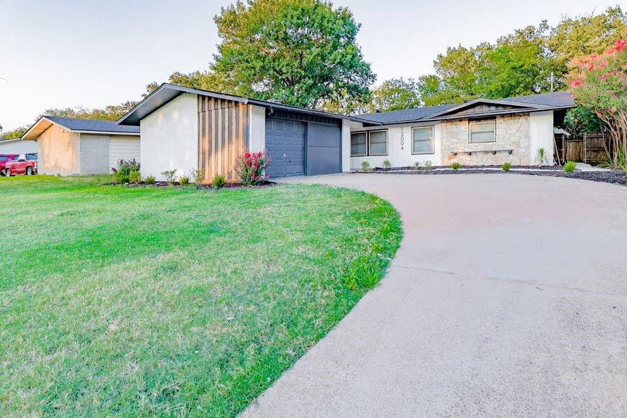 Property photo for 12004 High Valley Drive, Dallas, TX
