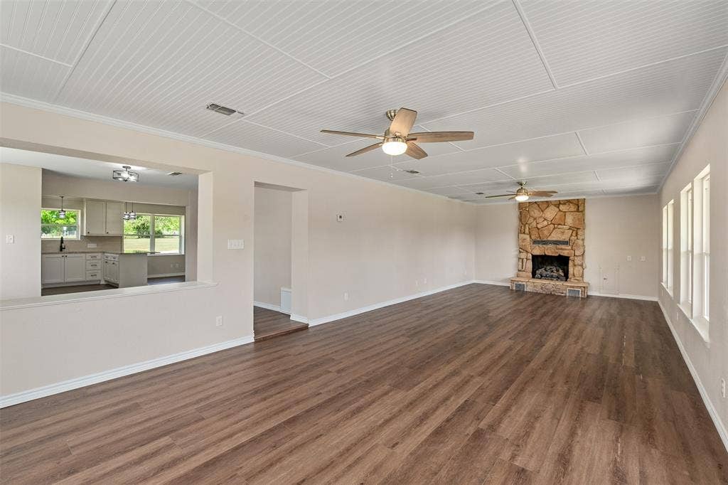 3672 FM 1861, Athens, TX 75752 3672 FM 1861, Athens, TX 75752