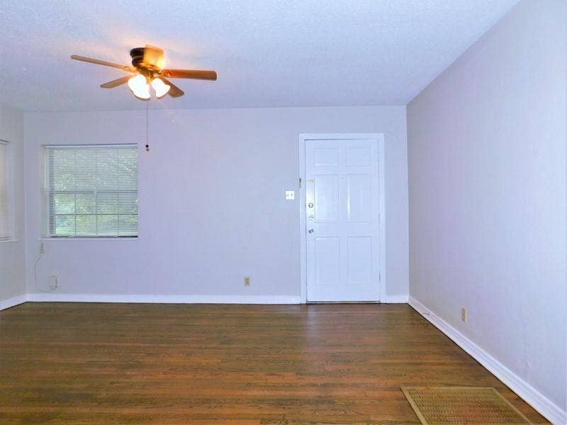 1010 Denton Street, Denton, TX 76201 1010 Denton Street, Denton, TX 76201
