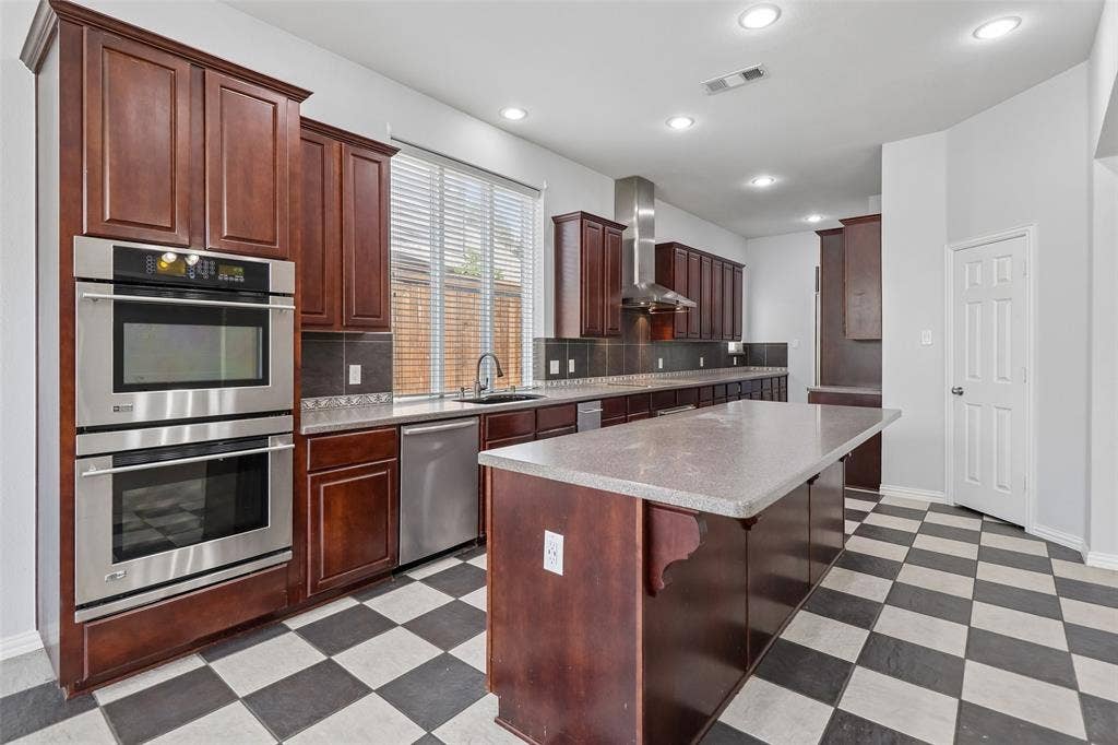 9601 Brazendine Drive, Fort Worth, TX 76244 9601 Brazendine Drive, Fort Worth, TX 76244